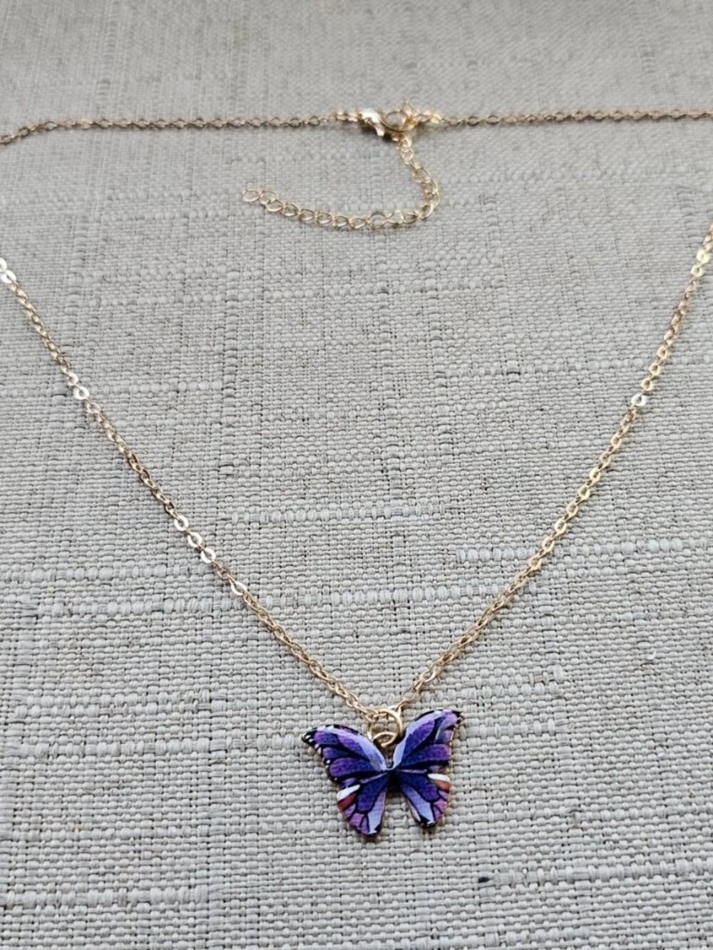 Purple Butterfly Pendant Necklace Fashion Jewelry Gold Tone Chain Necklace - Picture 6 of 11